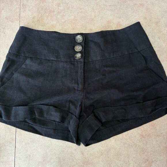 Charlotte Russe Linen Blend Dress Shorts Size 4 - Picture 3 of 8
